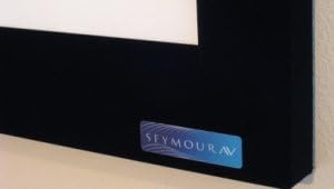 Seymour AV F115MS 2.35:1 125.0d Matiné Ezüst Környezeti Premier rögzített keret kivetítőn