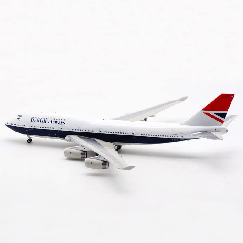 LUKBUT Siklik Aránya Festett Műalkotások esetében: Die-cast ARD 1: 200 Léptékű Repülőgép Modell Alufelni Anyag British Airways B747-400