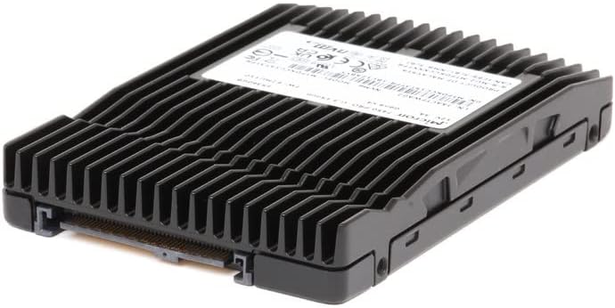 A Micron 7450 PRO - SSD - 15.36 TB - U. 3 PCIe 4.0 (NVMe)